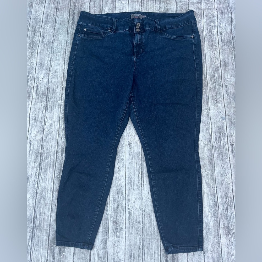 Torrid super stretchy jeans womens 24 tall